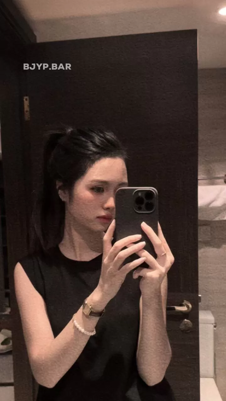朝阳酒仙桥婷婷 后入特别爽，服务口的很舒服，下面紧致度不错，水多