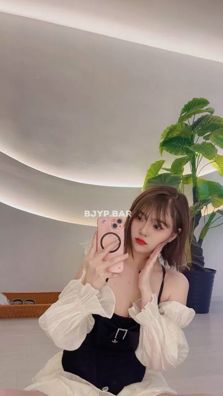 朝阳 呼家楼 吖吖宝贝 B紧会夹水多 姿势配合激情不催课 给 哥哥女友般的感觉