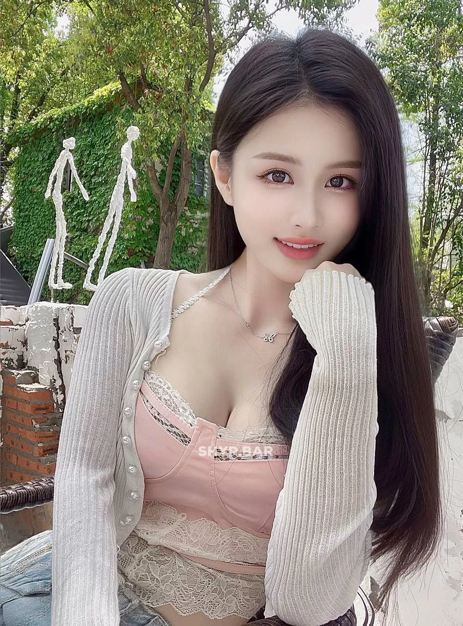 普陀秋秋 静安近宝山 常年健身身材凹凸有致有马甲线，三点粉嫩